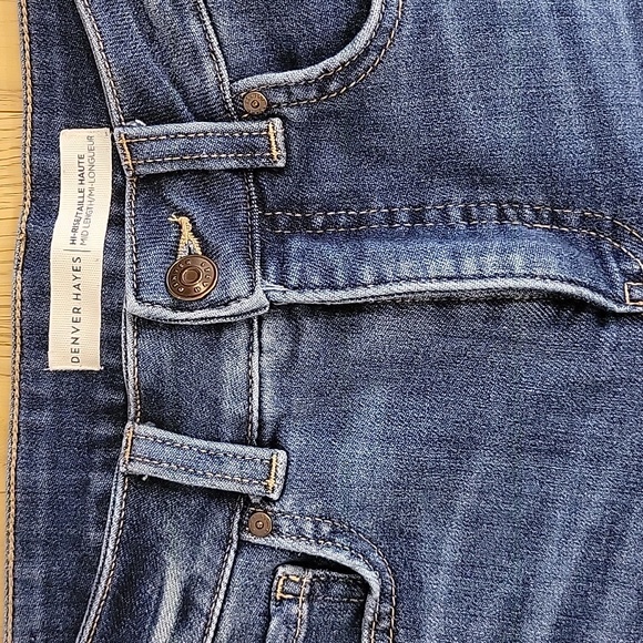 Denver Hayes High Rise Mid Length Denim Shorts Size 10 - Picture 7 of 10